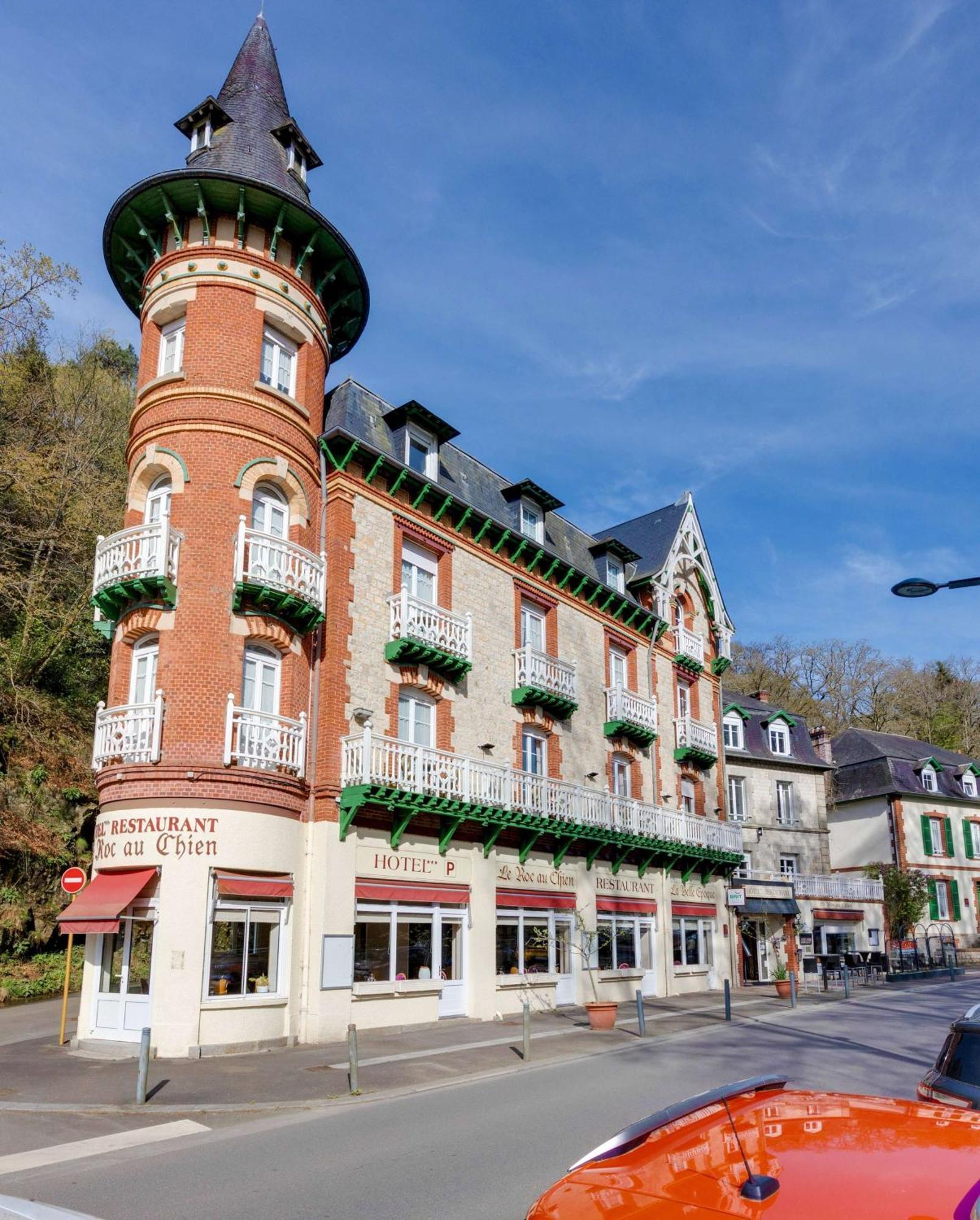 Hôtel Spa Le Roc Au Chien Bagnoles de l'Orne Normandie Extérieur photo